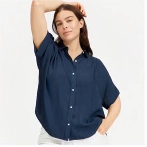 EVERLANE Japanese GoWeave light square shirt navy Minimalist button down - 6